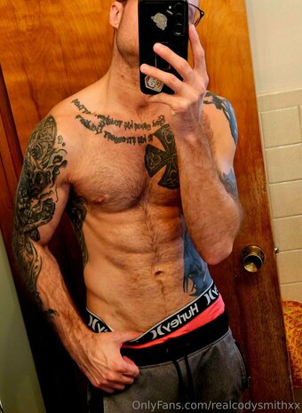 realcodysmithxx Nude Leaks Photo 18