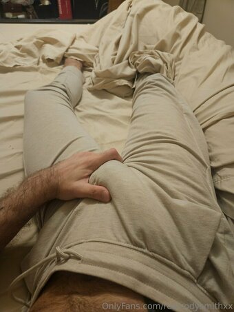 realcodysmithxx Nude Leaks Photo 21