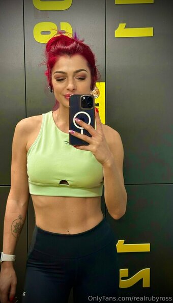 realrubyross Nude Leaks Photo 1