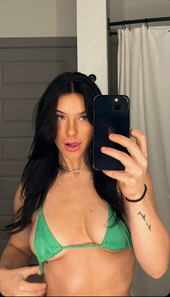 Redd Light Nude Leaks Photo 4