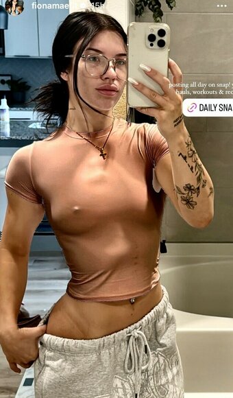 Redd Light Nude Leaks Photo 11