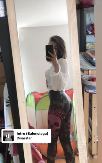 reddevil_1713 / hija_de_satanas_666_ Nude Leaks OnlyFans Photo 1