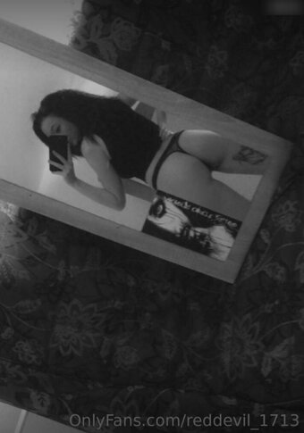 reddevil_1713 / hija_de_satanas_666_ Nude Leaks OnlyFans Photo 26