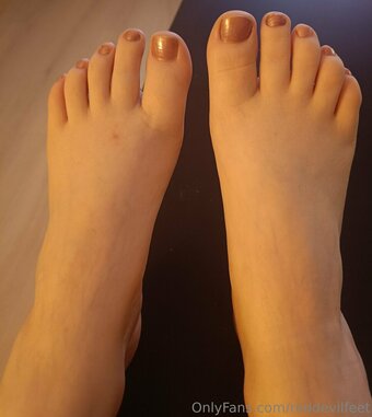 reddevilfeet Nude Leaks Photo 6