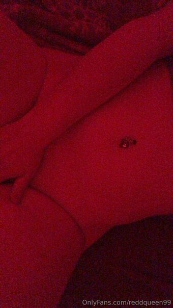 reddqueen99 Nude Leaks Photo 1