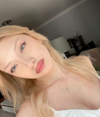 _rellaria Nude Leaks Photo 1