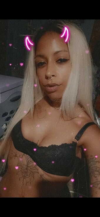 Remiimonroe7 / remii.monroe Nude Leaks OnlyFans Photo 2