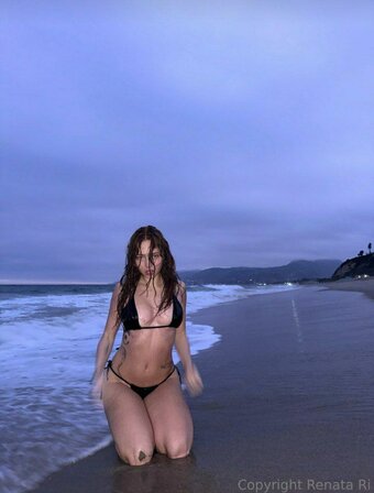 Renatarii / Renata Ri / renata_ri / renatarrii Nude Leaks OnlyFans Photo 29
