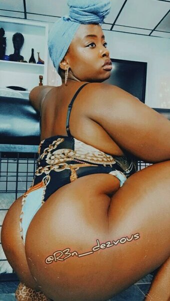 rendruMRen / Ren_Dezvous / demonzadddy / dzrd_tv / favicon.ico / https: / redrumren Nude Leaks Photo 1