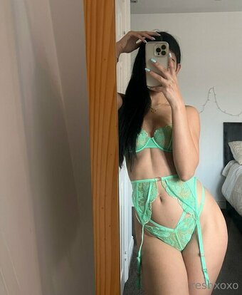 Resh / resh_xoxo / reshxoxo Nude Leaks OnlyFans Photo 13