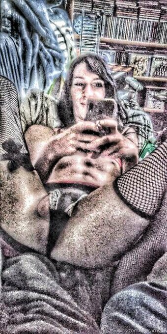 Rhynn Hellrig / Rhynnh / https: / wiccanbetch37 Nude Leaks OnlyFans Photo 13