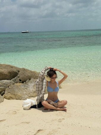 rilaccoco / Coco Lee Nude Leaks Photo 12