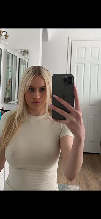 rnadisyn / MadiR6S / https: / rnadi Nude Leaks Photo 20