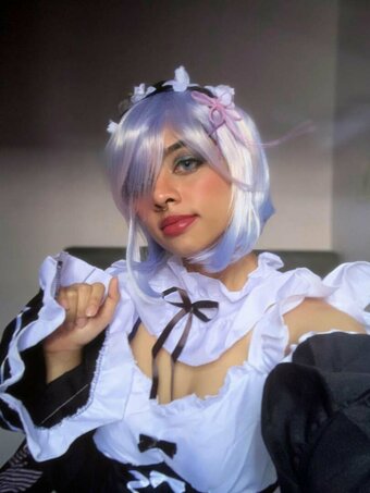 RoachHasFeelingsToo Nude Leaks Photo 1