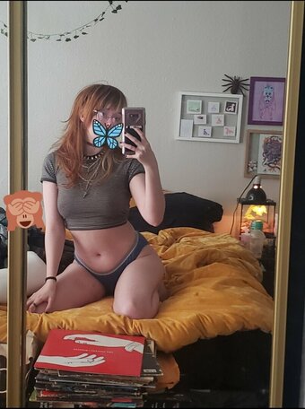 roachreject / bug.jpeg / iiSPUDSii / roachete Nude Leaks Photo 8