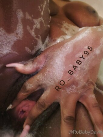 robaby Nude Leaks Photo 3