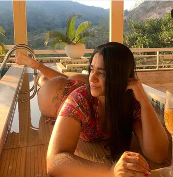 Roberta Cuzzuol / robertacuzzuoloficial Nude Leaks Photo 5