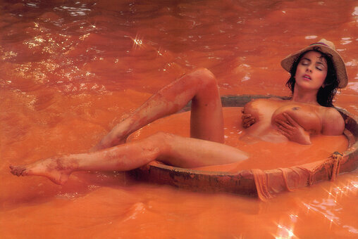 Roberta Vasquez / roberta_sv Nude Leaks Photo 22