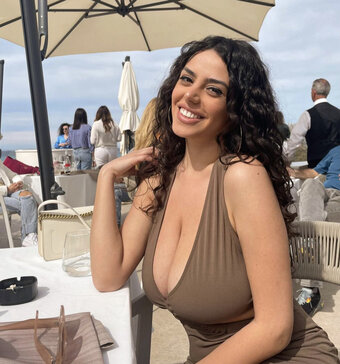 Roberta / morehopeful88 Nude Leaks Photo 15