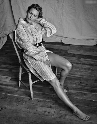 Robin Wright / robingwright Nude Leaks Photo 9