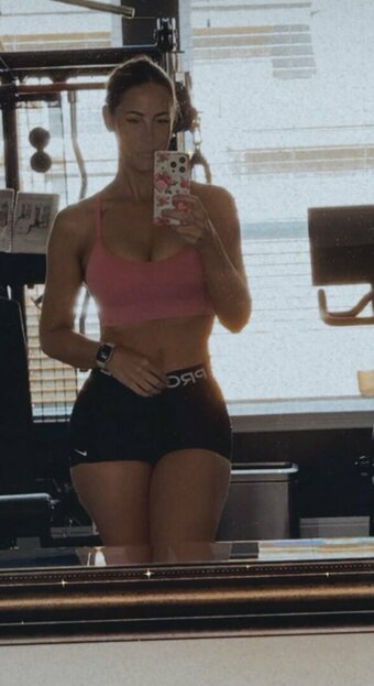 Robyn Fields / robyn.witha.y Nude Leaks Photo 21