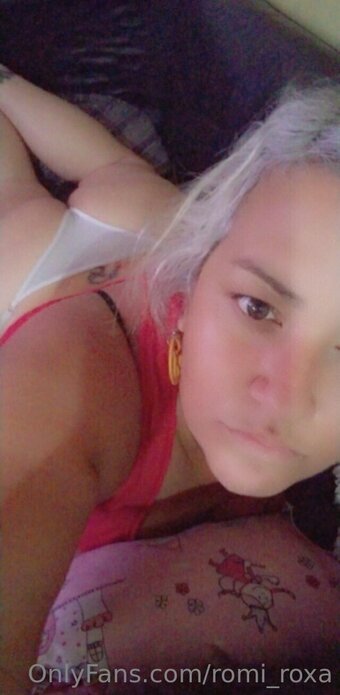 romi_roxa Nude Leaks Photo 3
