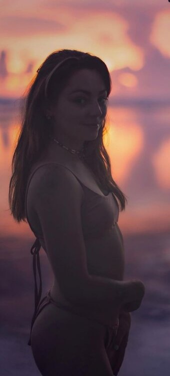Roxane ASMR / roroowtv Nude Leaks Photo 4