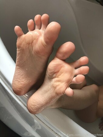 Roxane /  / barbiedevdoll / latelierderoxane / rox4y_ / roxanefroxy Nude Leaks OnlyFans Photo 17