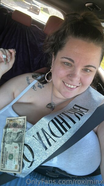 roximinx Nude Leaks Photo 15