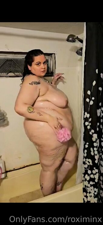 roximinx Nude Leaks Photo 16