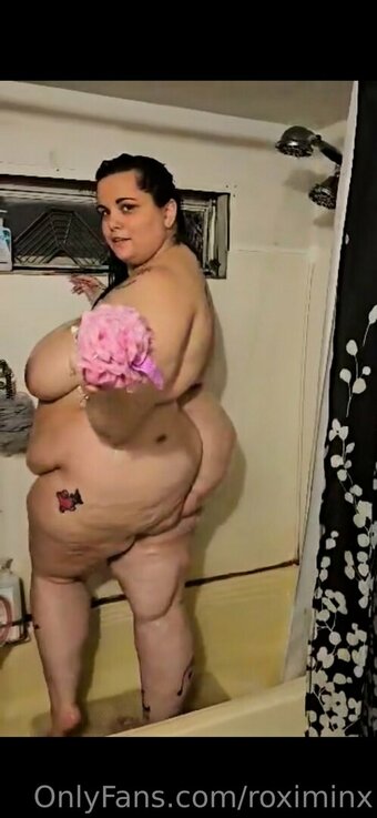 roximinx Nude Leaks Photo 17