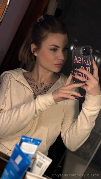 roxy_blakee Nude Leaks Photo 6