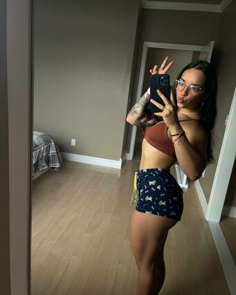 Roxy Cisneros / ohcisneros / rox_gymfox Nude Leaks OnlyFans Photo 4