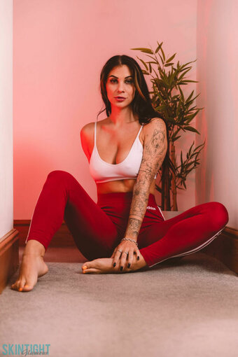 Roxy Light Nude Leaks Photo 2