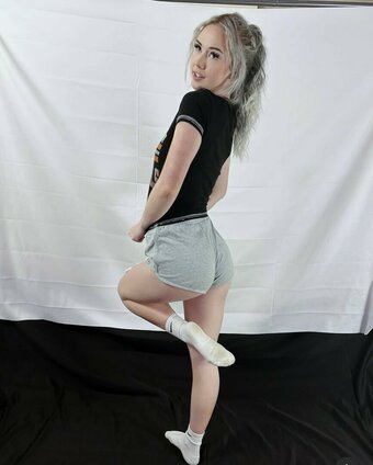 Roxy_raeee / Jenna Jett Nude Leaks Photo 2