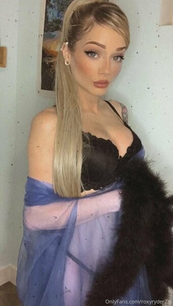Roxy Ryder / missryderxx / roxyryder2.0 / theroxyryder Nude Leaks OnlyFans Photo 7