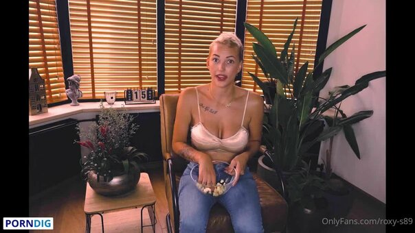 Roxy S89 Nude Leaks Photo 13