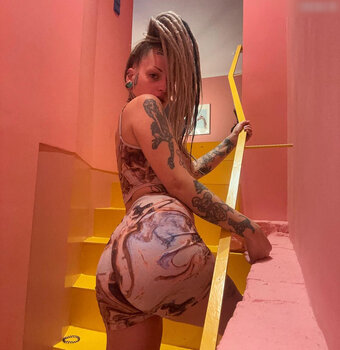 Roxy_Wayne / roxywayne Nude Leaks OnlyFans Photo 4