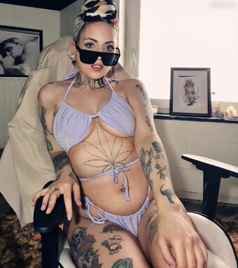 Roxy_Wayne / roxywayne Nude Leaks OnlyFans Photo 11