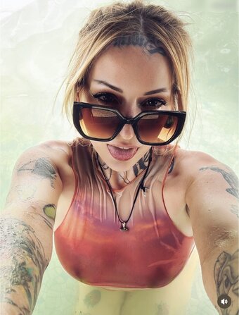 Roxy_Wayne / roxywayne Nude Leaks OnlyFans Photo 16