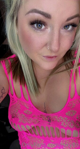 roxy8o / tyles_22 Nude Leaks OnlyFans Photo 2