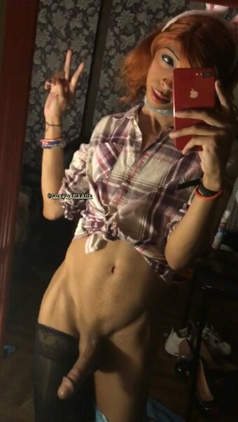 RoxyaSofty / roxy / taylorisfakez Nude Leaks OnlyFans Photo 4