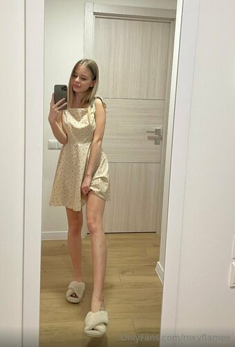 roxyflamee Nude Leaks Photo 3