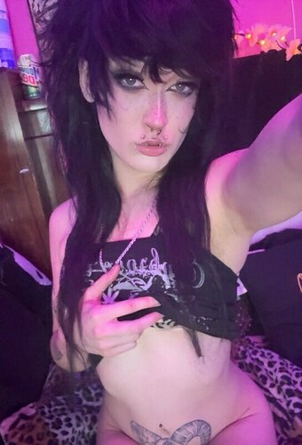 RoxyPopper / Magg0t_puppy / https: / slvtpuppp Nude Leaks Photo 2