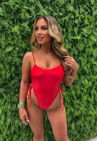roxyrhoades / 69roxstar / https: / roxy.rhoades Nude Leaks Photo 14