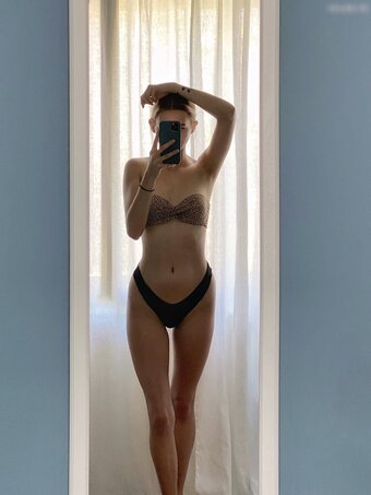 Roxyvienna Nude Leaks Photo 1