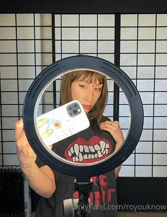 royouknow Nude Leaks Photo 10