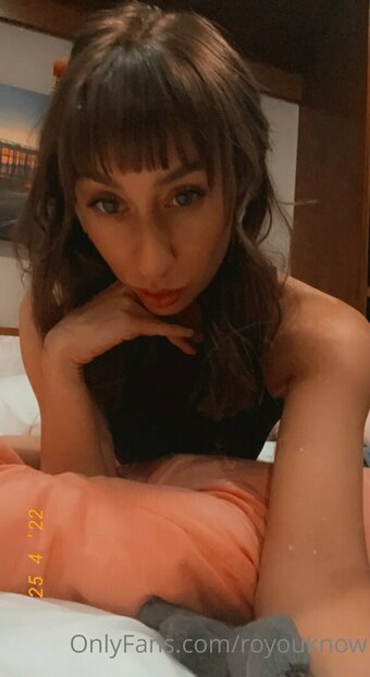 royouknow Nude Leaks Photo 13