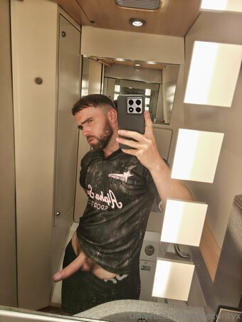 rssecurityx Nude Leaks Photo 11