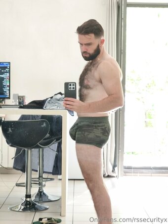 rssecurityx Nude Leaks Photo 21